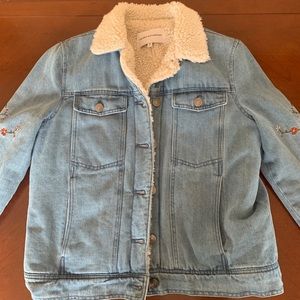 Cupcakes & Cashmere Denim lined jacket Sz Sm
